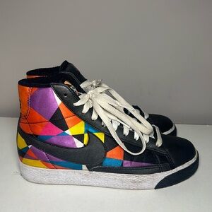 Nike Court Royale 2 multicolor geometric sneakers